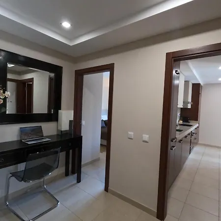 Oasis By Templesuites - Da Rocha Appartement